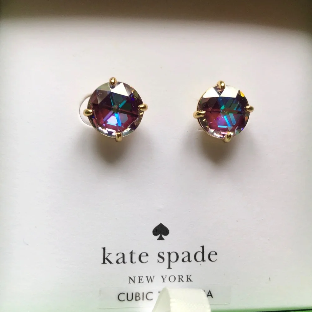 kate spade Bright Ideas Gold Tone & Iridescent Berry Round CZ Stud Earrings NIB
